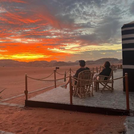 Wadi Rum Desert Adventures Bagian luar foto