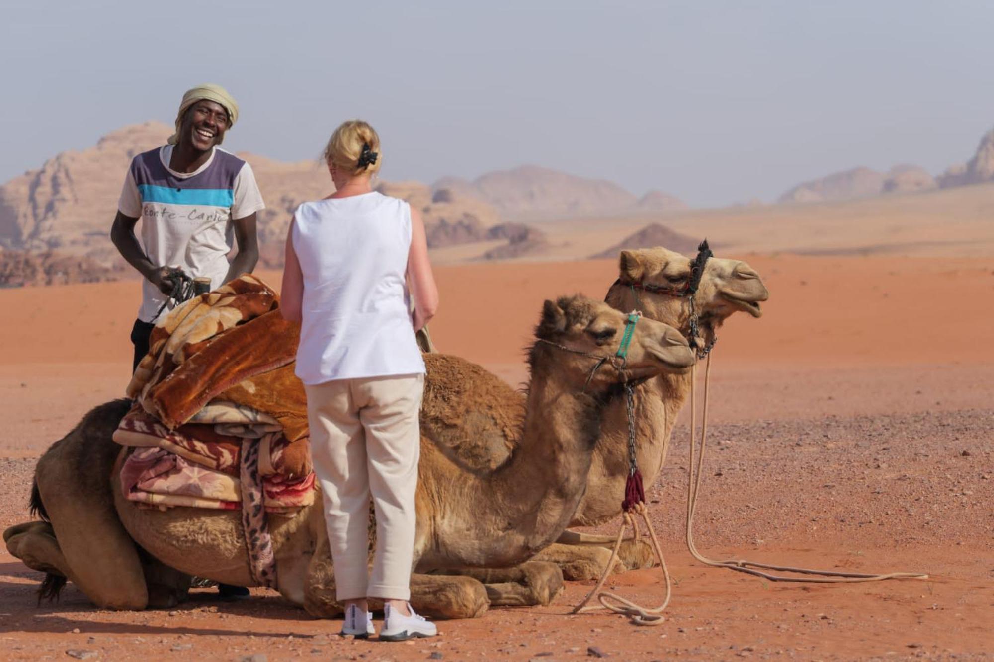 Wadi Rum Desert Adventures Bagian luar foto