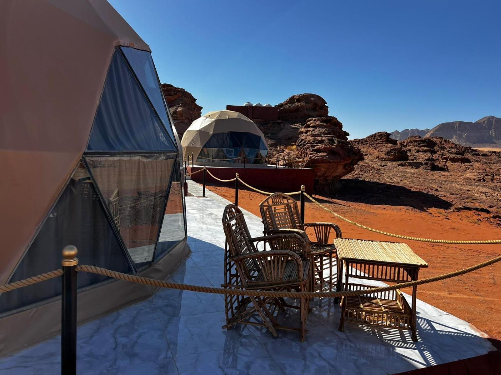 Wadi Rum Desert Adventures Bagian luar foto